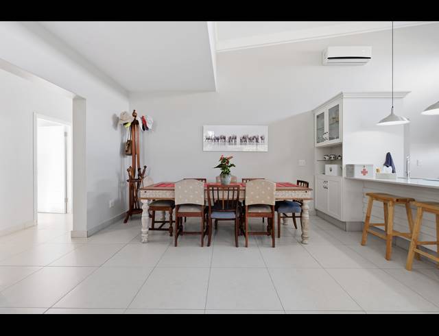 4 BEDROOM HOUSE FOR SALE IN PALM LAKES ESTATE